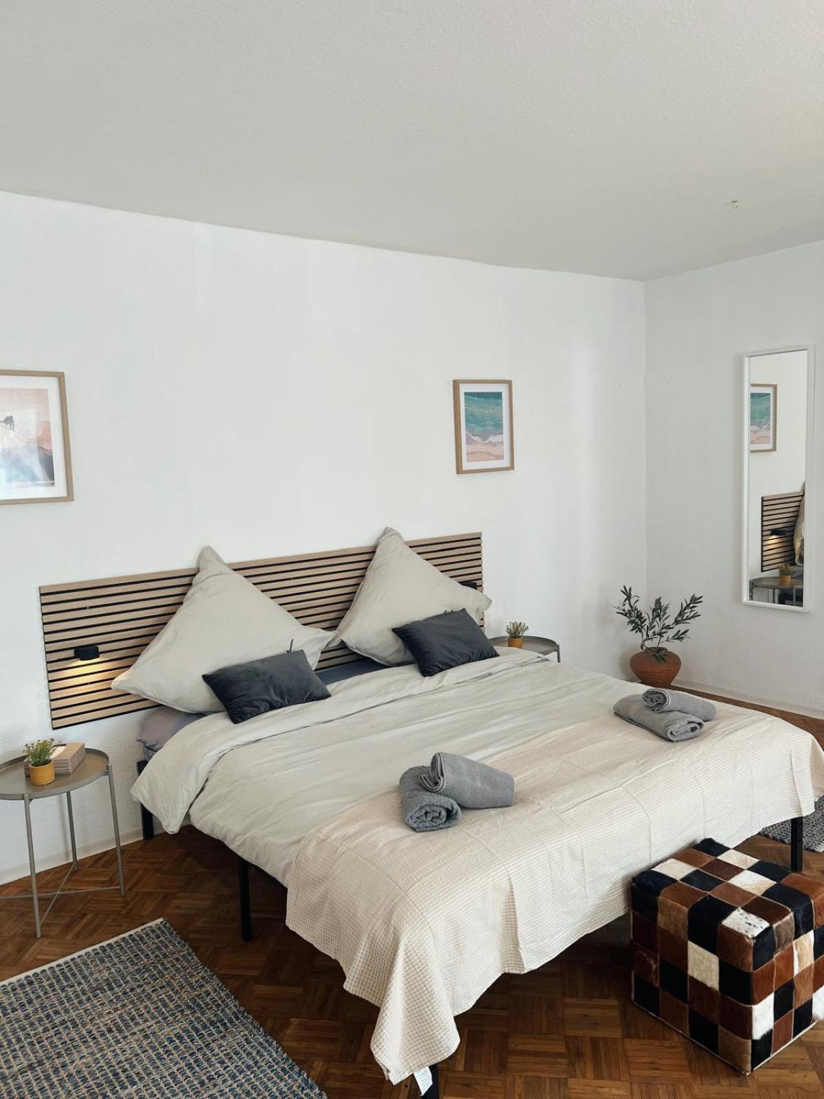 Leon Sleep&Stay Cassel Extérieur photo
